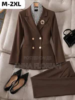 Suit Ya Kifahari Ya Kike