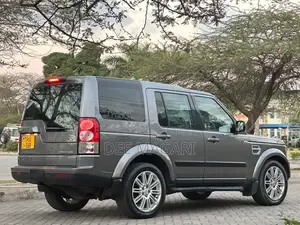 Land Rover Discovery 2011 Gray
