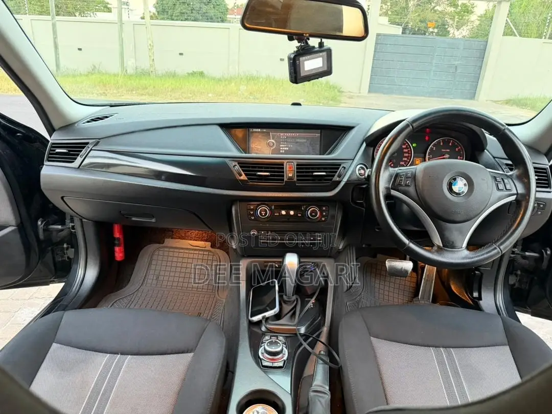 BMW X1 2011 Black