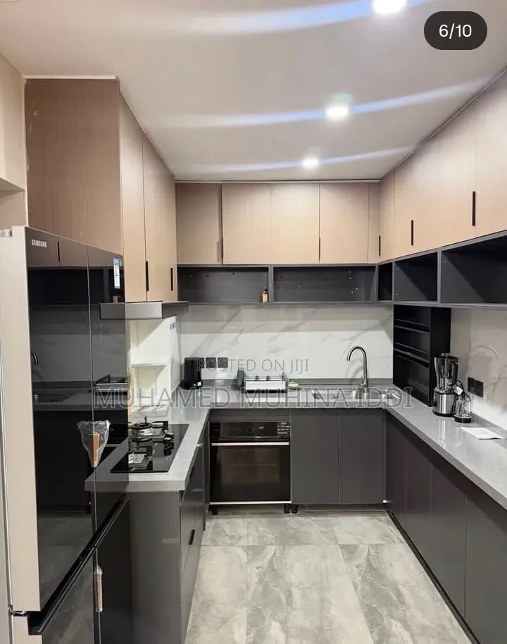 Furnished 3bdrm Duplex in Oyster Bay for rent