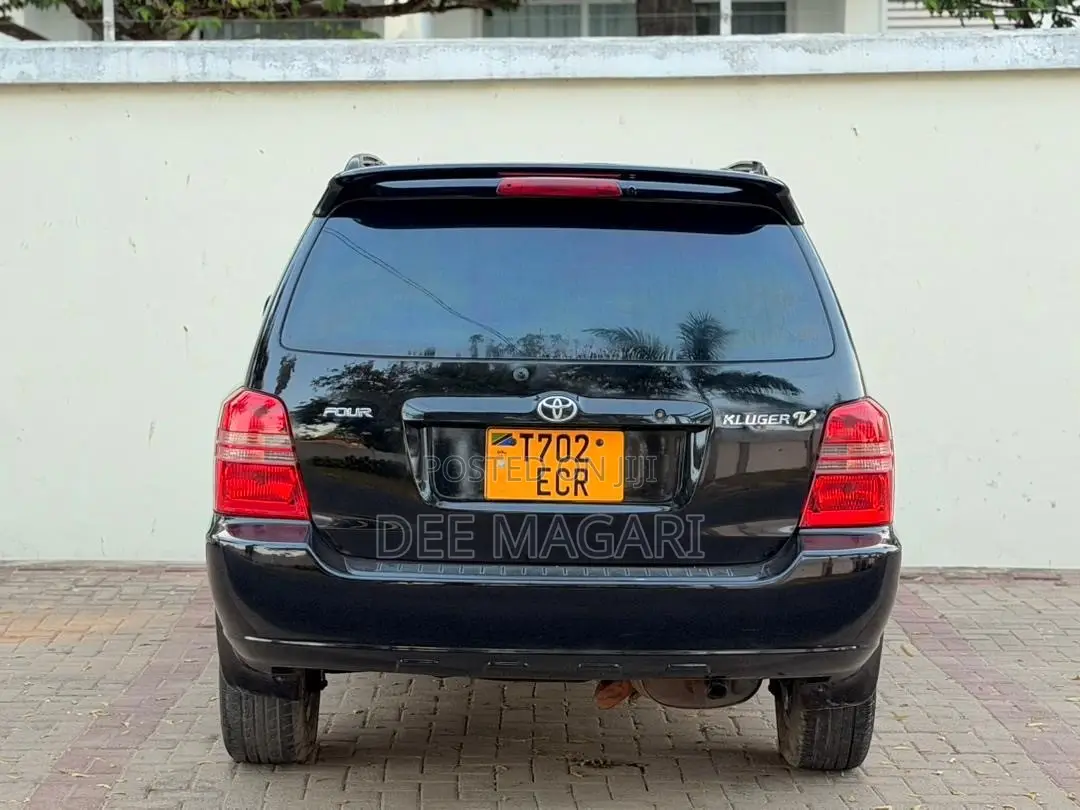 Toyota Kluger 2004 Black