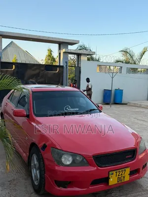 Toyota Altezza 2002 Red