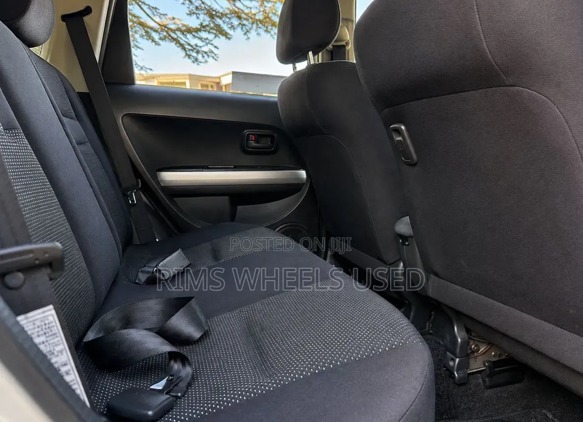 Toyota IST 2004 White