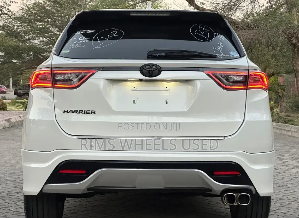 Toyota Harrier 2015 White