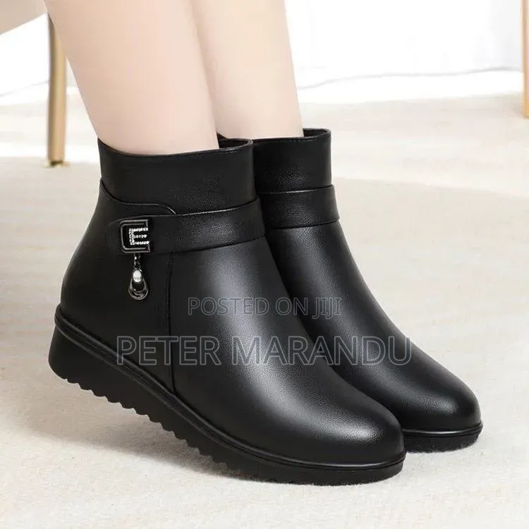 Buti Za Kike Za Ngozi (Women's Premium Fleece-Lined Ankle Boots)