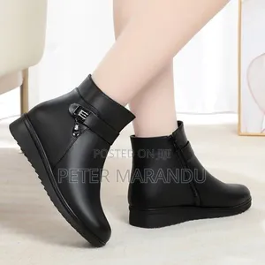 Buti Za Kike Za Ngozi (Women's Premium Fleece-Lined Ankle Boots)