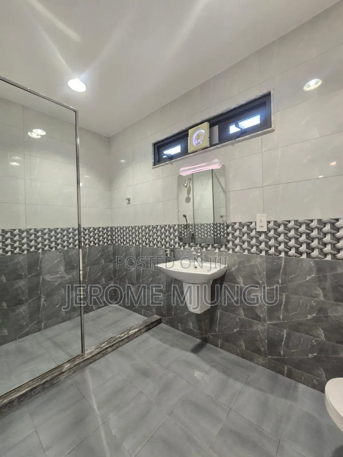 Furnished 3bdrm Apartment in Msasani for rent