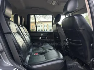 Land Rover Discovery 2011