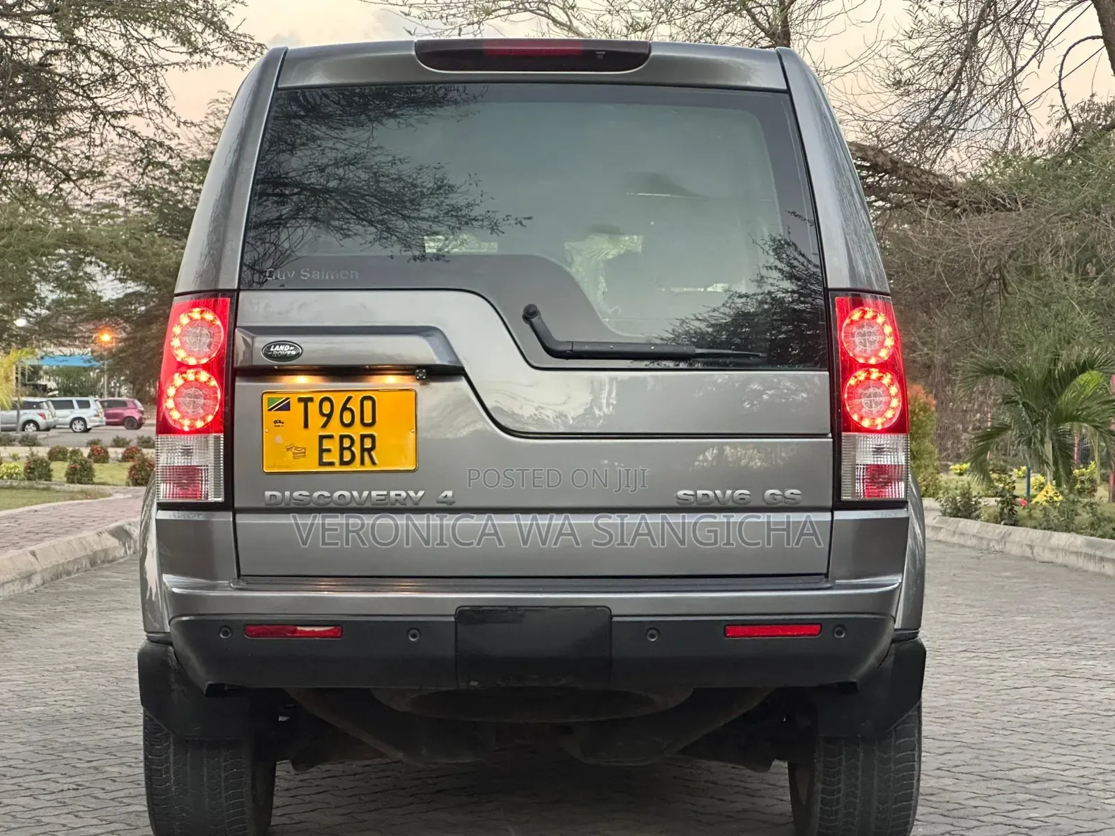 Land Rover Discovery 2011