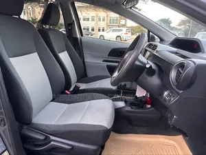 Toyota Aqua 2012 Black
