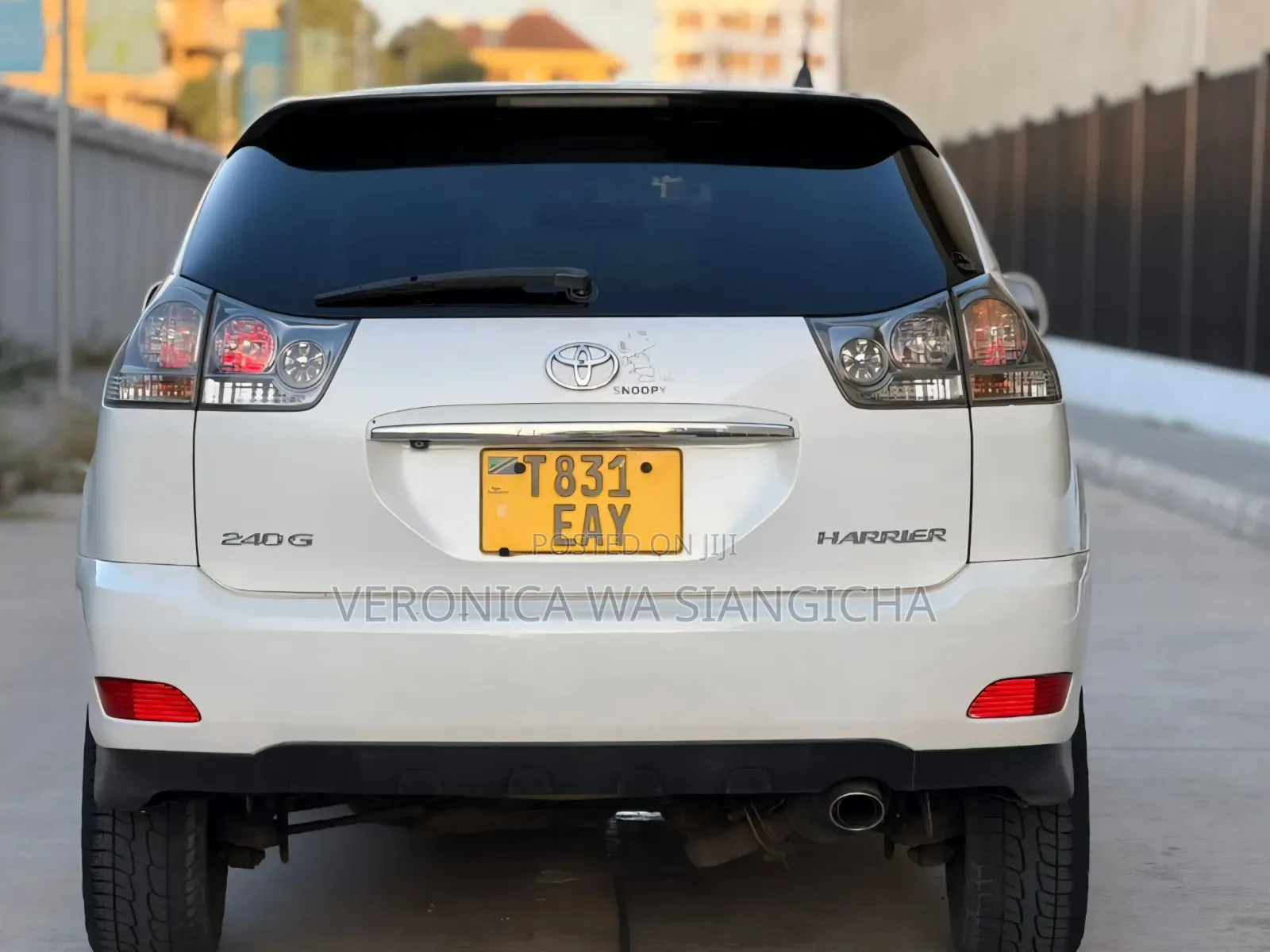 Toyota Harrier 2006 White