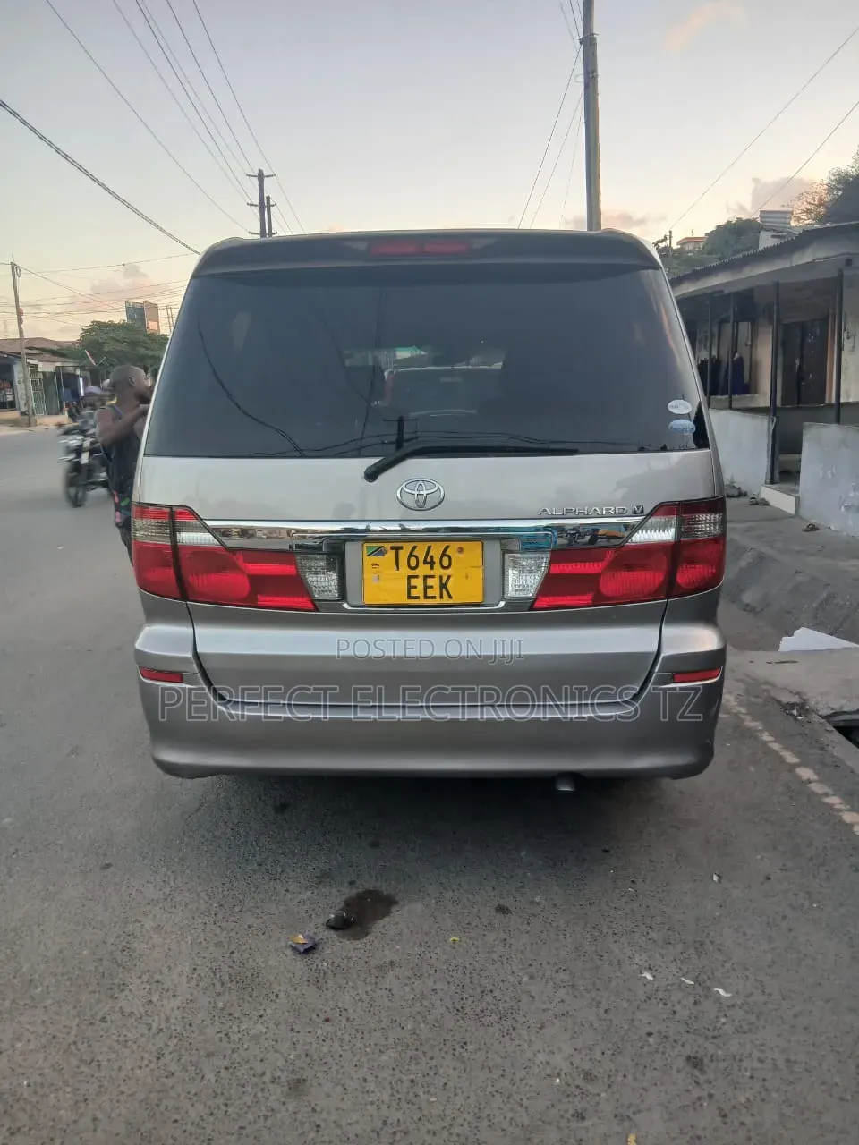 Toyota Alphard 2006