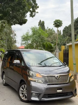 Toyota Vellfire 2011 Gray