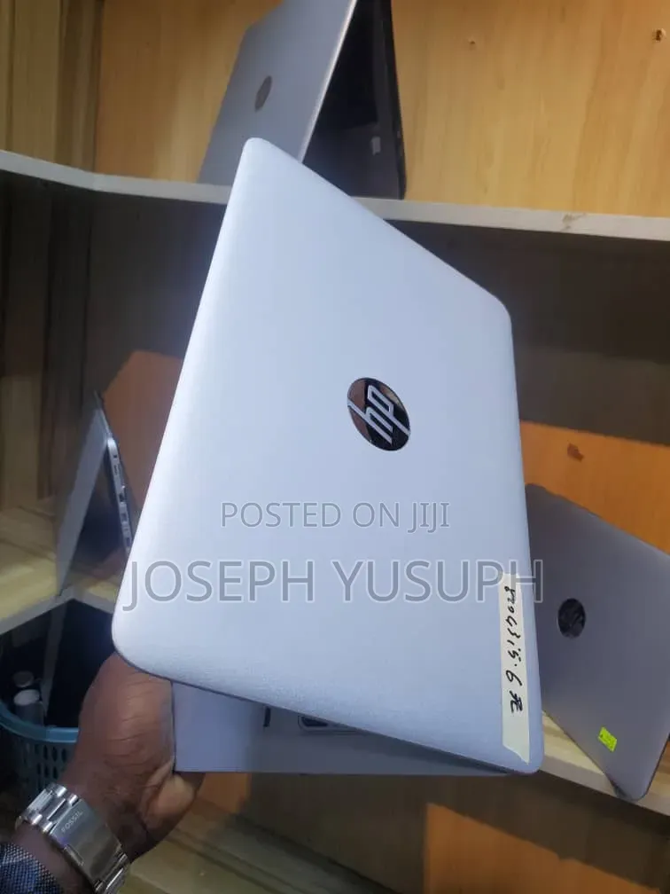 New Laptop HP EliteBook 820 G3 8GB Intel Core i5 SSD 256GB