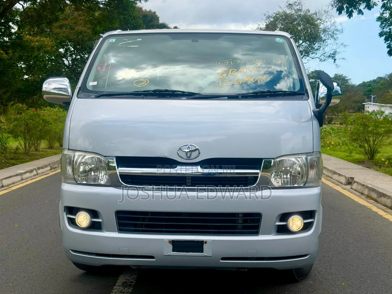 New Toyota Grand HiAce 2002 Silver