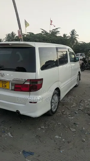 Toyota Alphard 2007 White