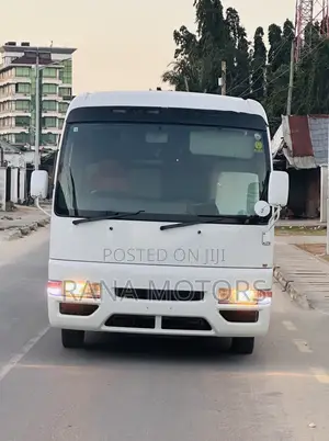 Nissan Civilian 2002 White