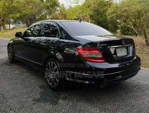 Mercedes-Benz C-Class 2011 Black