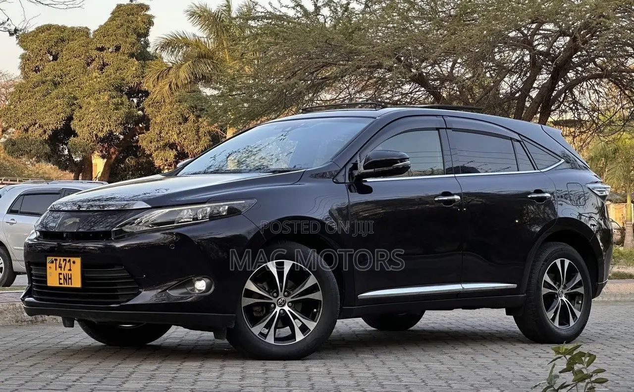 Toyota Harrier 2016 Black