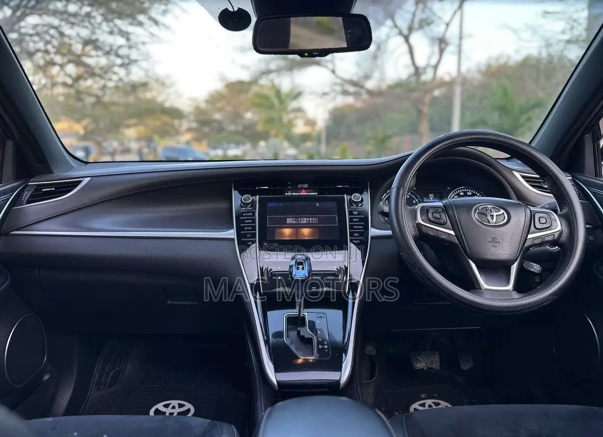 Toyota Harrier 2016 Black