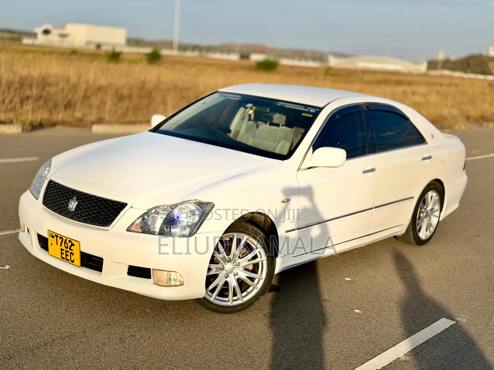 New Toyota Crown 2006 White
