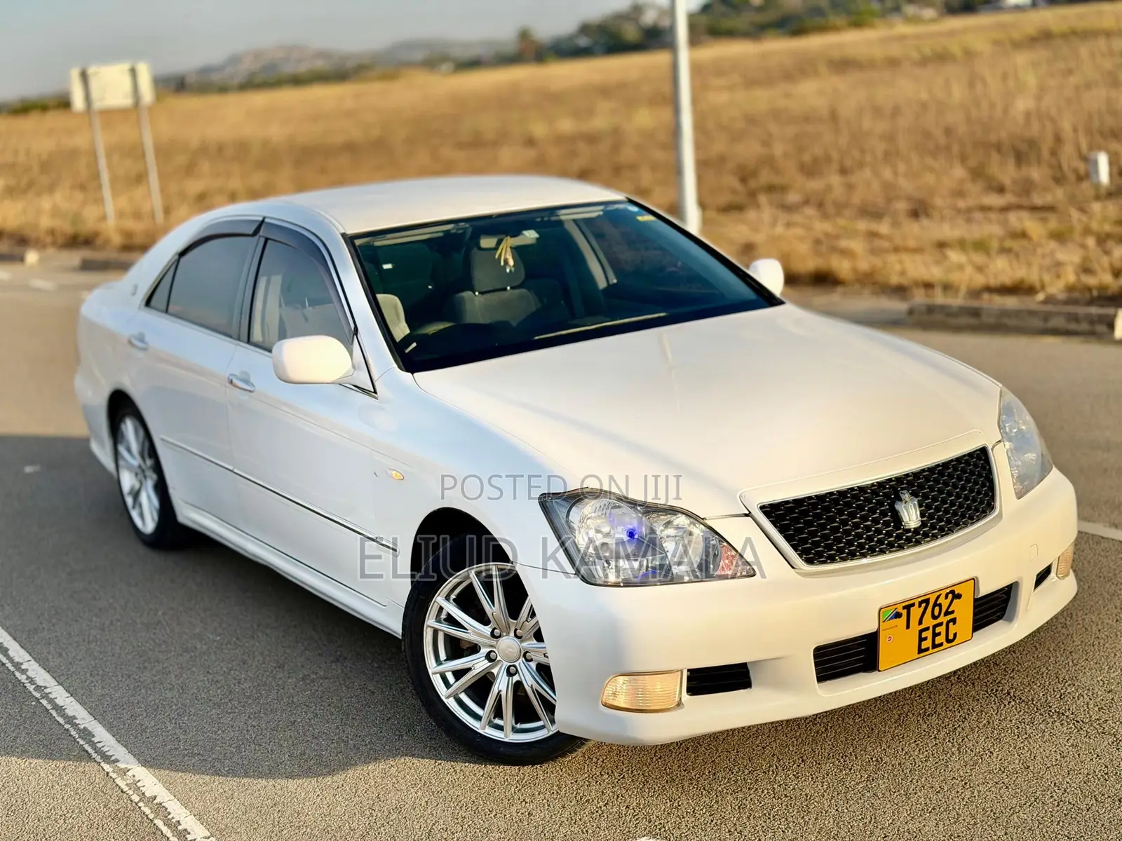 New Toyota Crown 2006 White