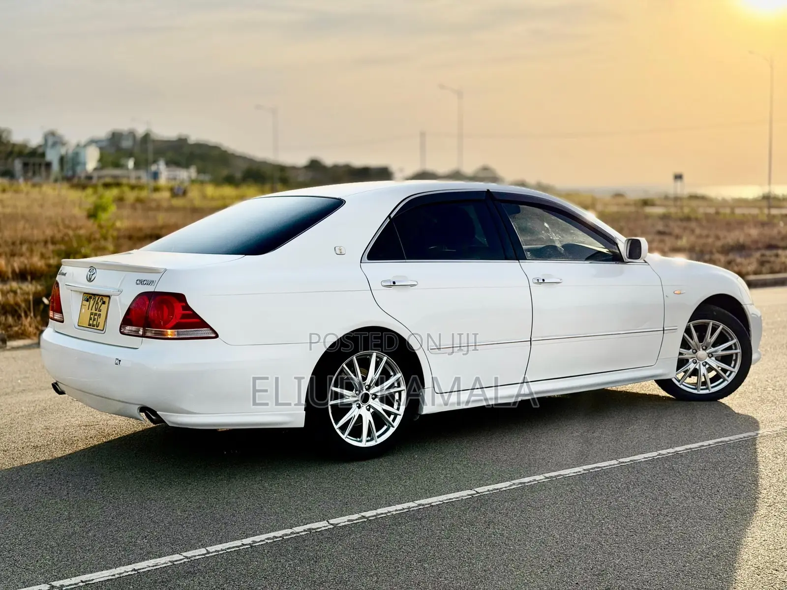 New Toyota Crown 2006 White