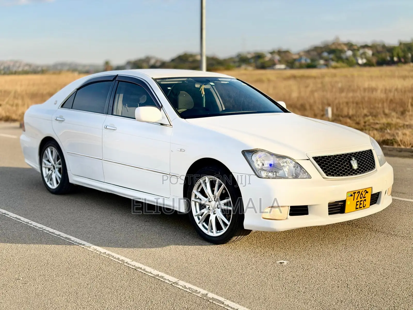 New Toyota Crown 2006 White