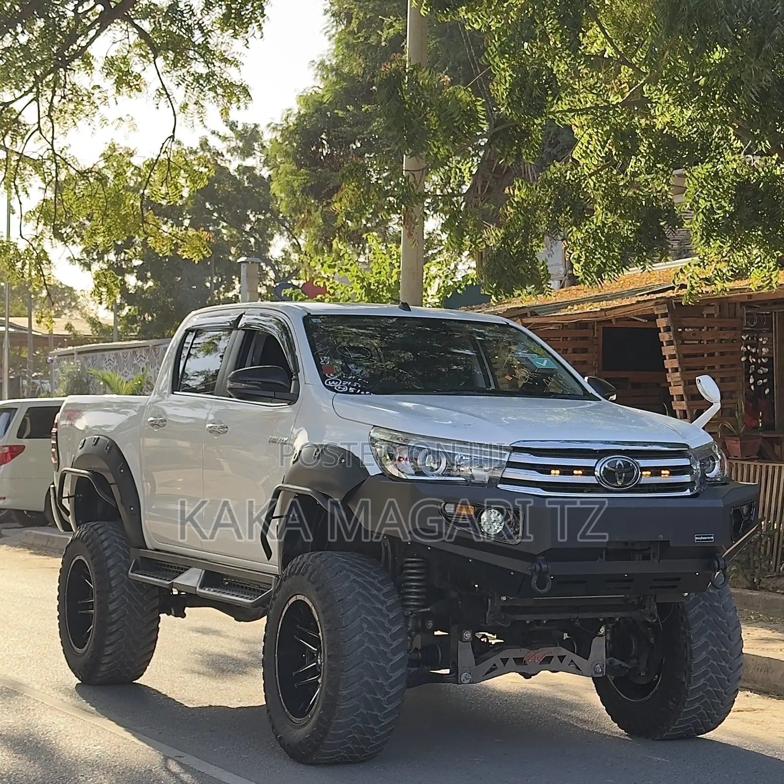 Toyota Hilux 2020 Purple