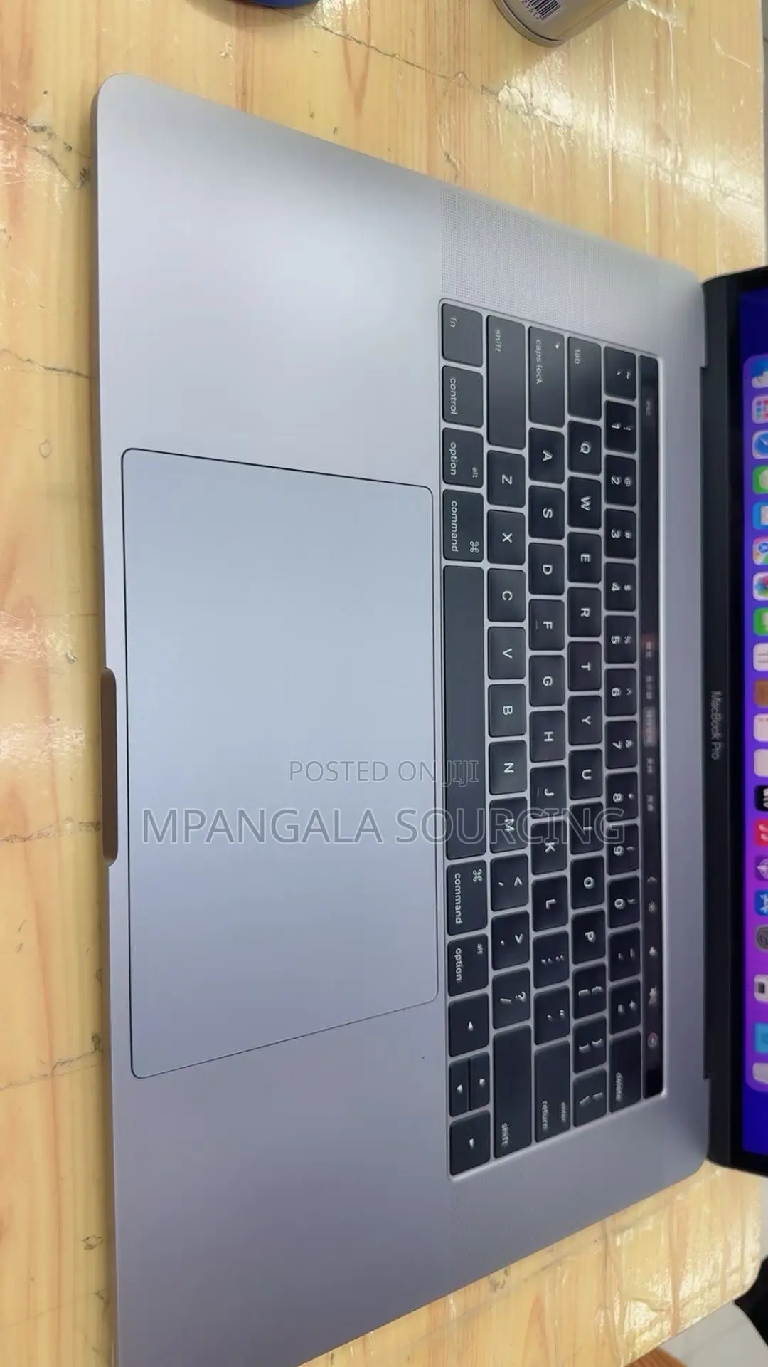 Laptop Apple MacBook Pro 2016 16GB Intel Core i7 SSD 512GB