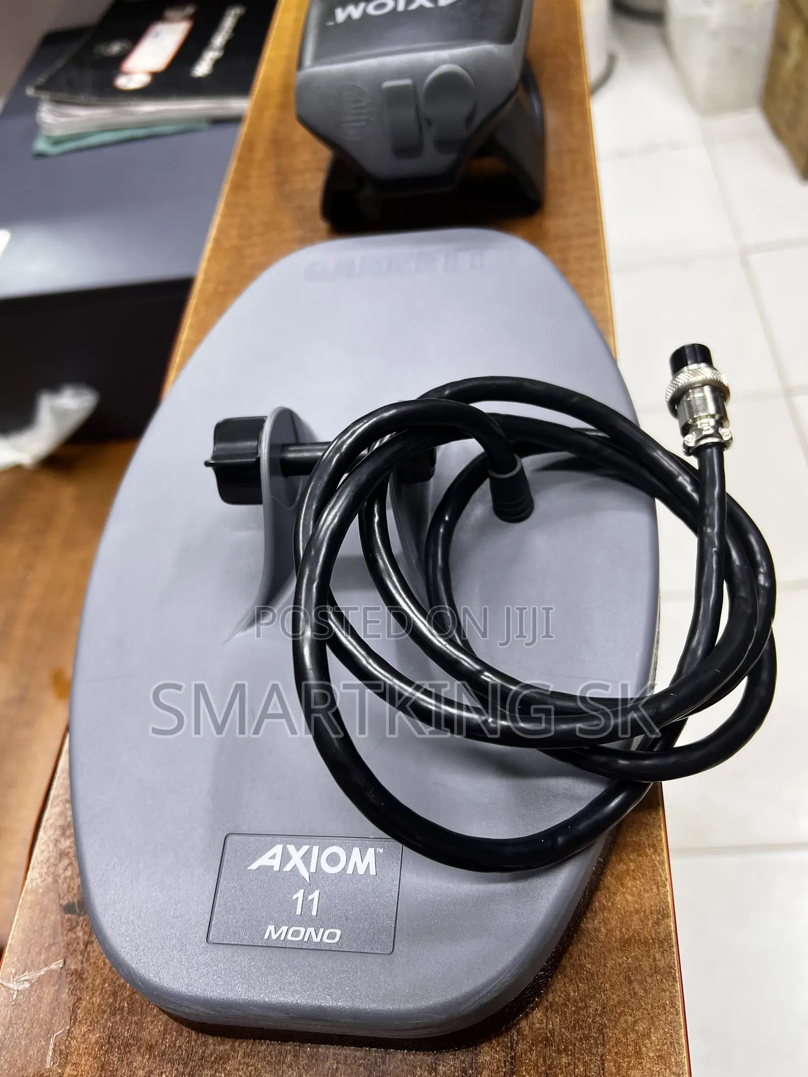 Axiom Gold Metal Detector