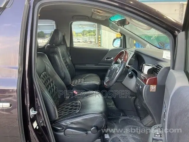 Toyota Vellfire X 2.4 FWD 8-Seater 2011 Purple