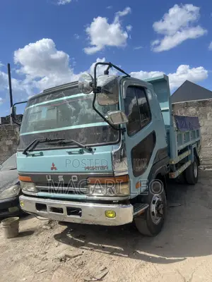 Mitsubishi Fuso Tipper