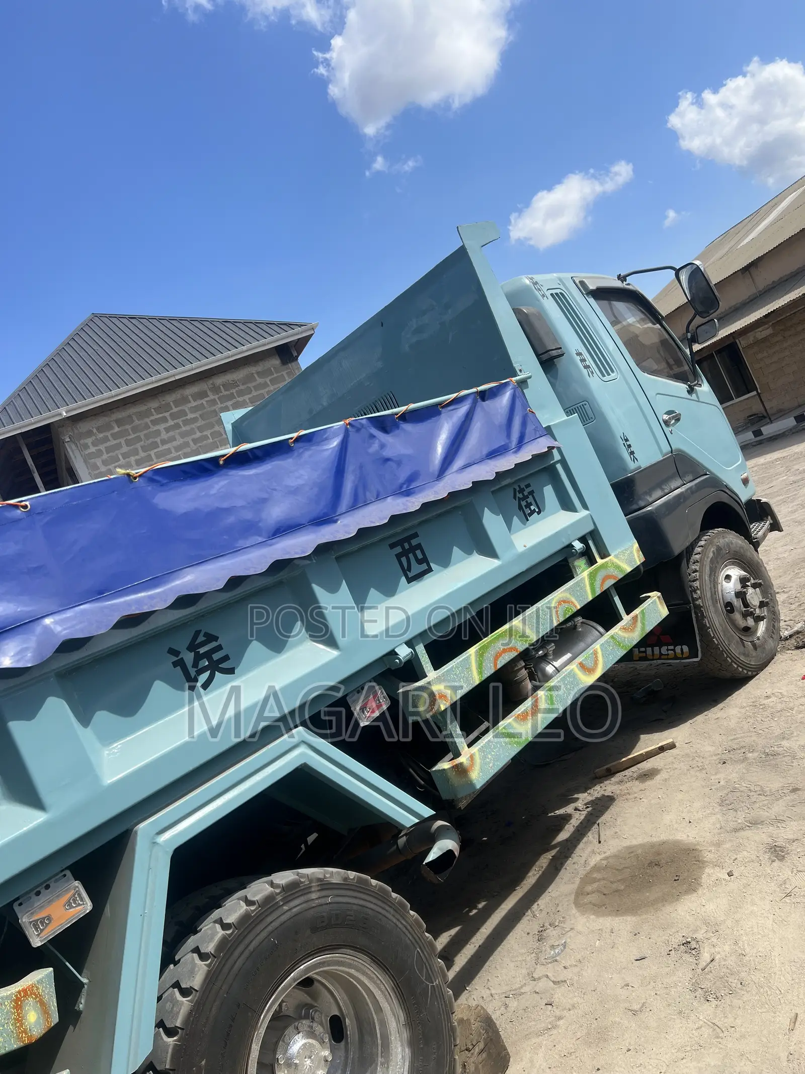 Mitsubishi Fuso Tipper