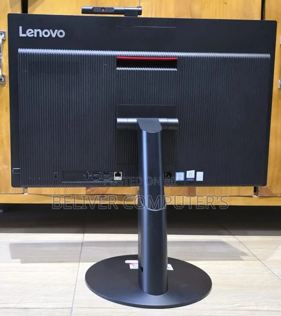 Desktop Computer Lenovo ThinkCentre M920s 8GB Intel Core i5 SSD 512GB