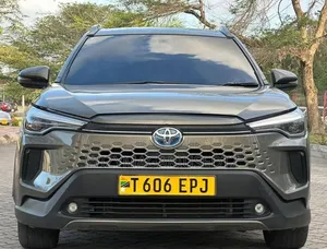 Toyota Corolla Cross 2025 Burgundy
