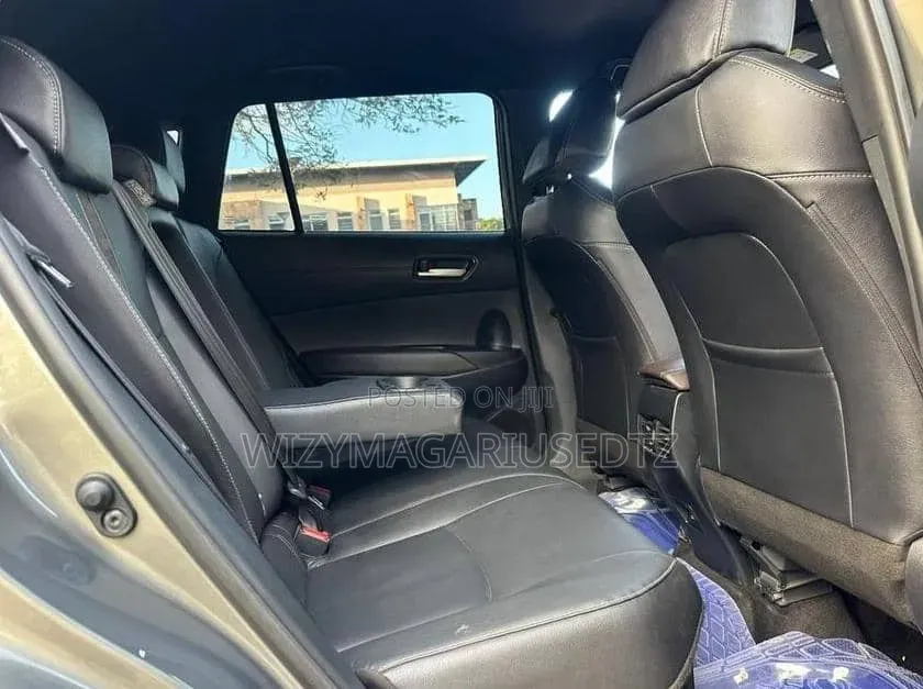 Toyota Corolla Cross 2025 Burgundy