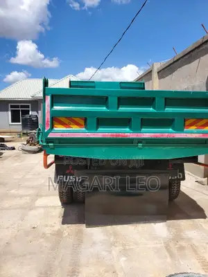 Mitsubishi Fuso Tipper