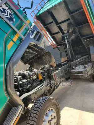 Mitsubishi Fuso Tipper