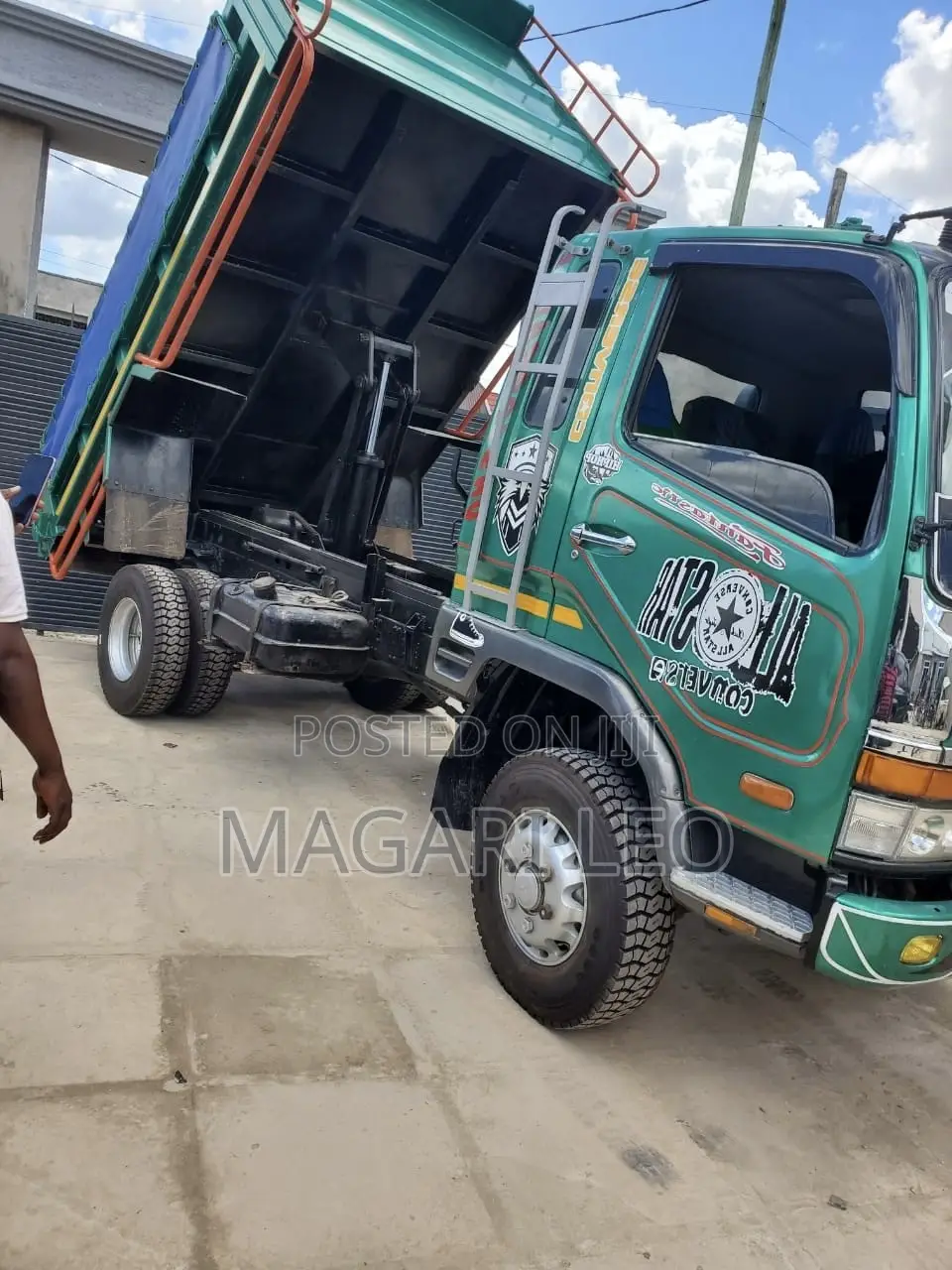 Mitsubishi Fuso Tipper