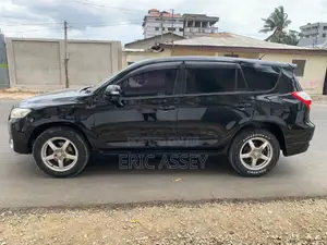 Toyota Vanguard 2012 Black