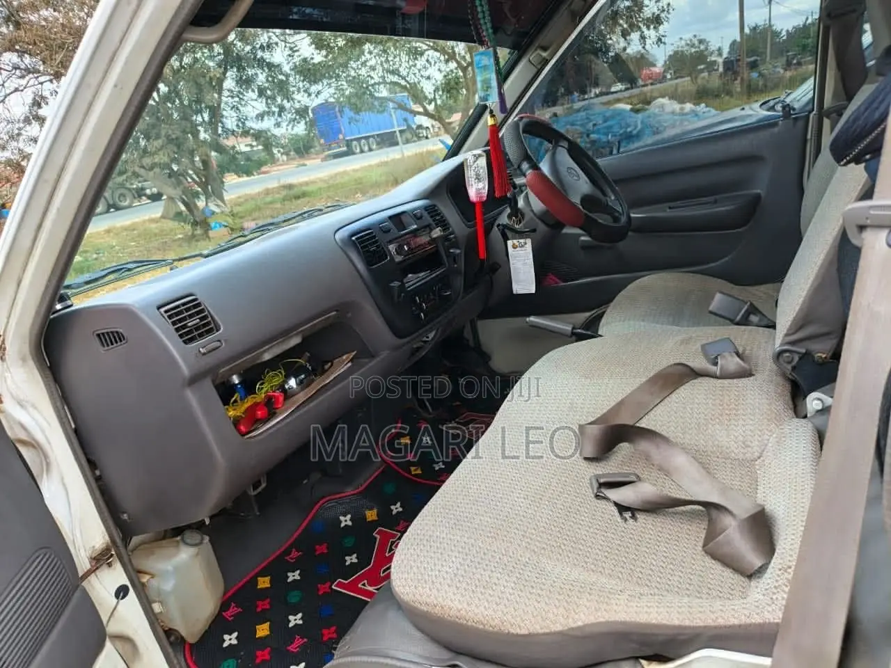 Toyota TownAce 2004 White