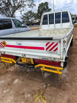Toyota TownAce 2004 White