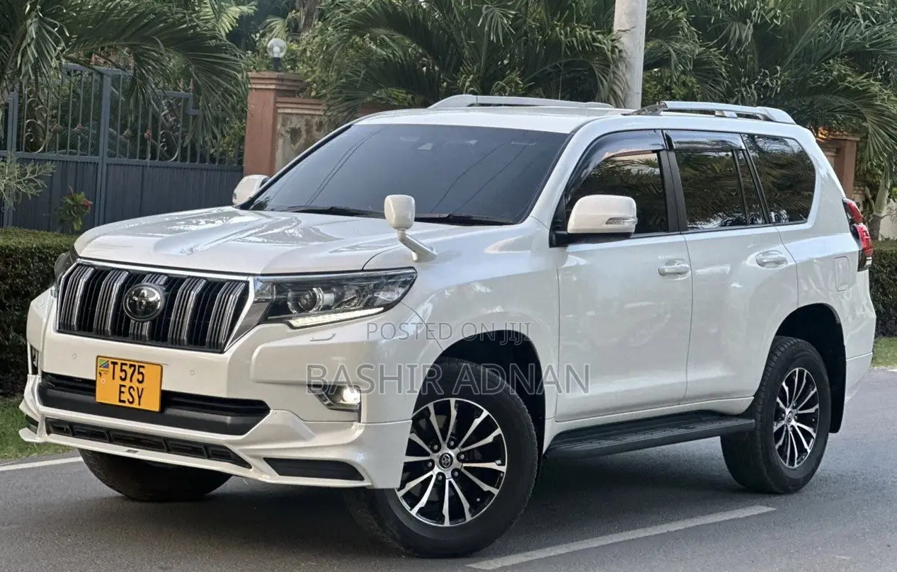 Toyota Land Cruiser Prado 2.8 2020 White