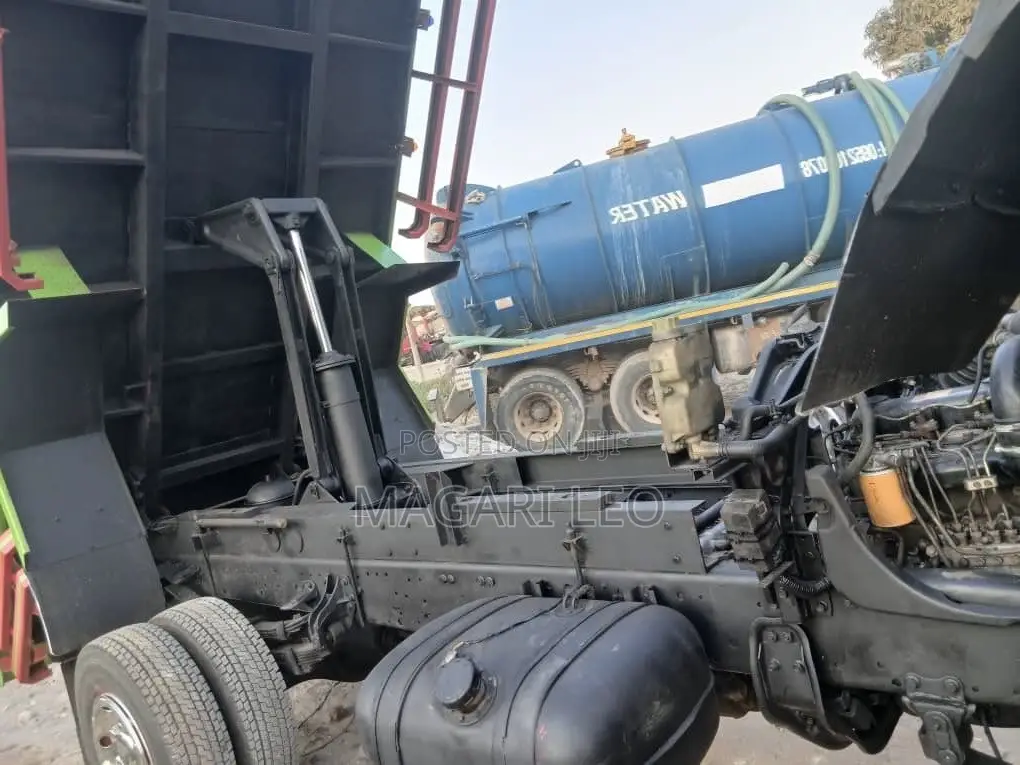 Mitsubishi Fuso Tipper