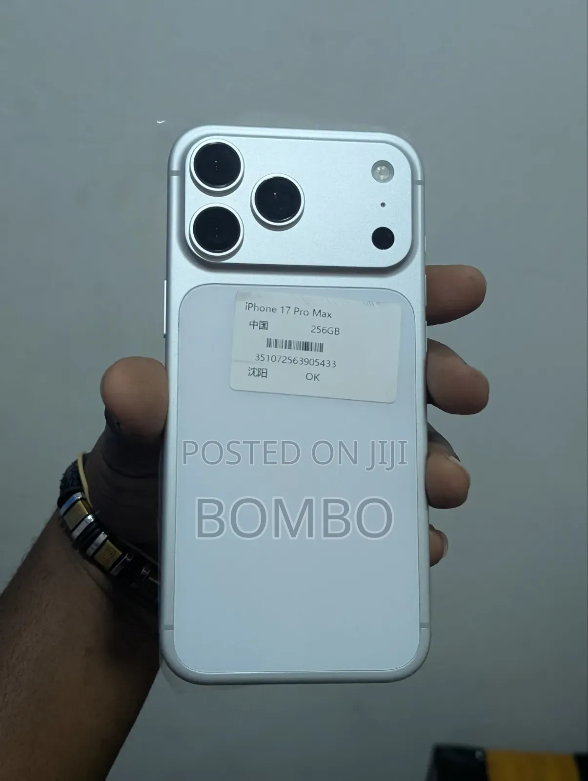 New Apple iPhone 17 Pro Max 256 GB Silver