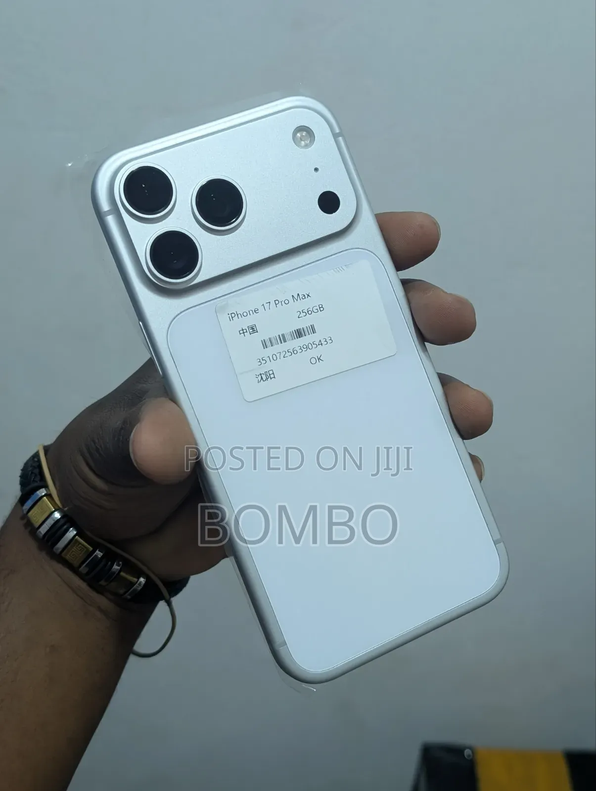 New Apple iPhone 17 Pro Max 256 GB Silver