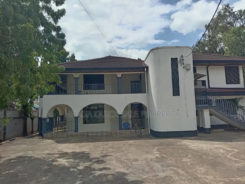 4bdrm House in Mikocheni for rent