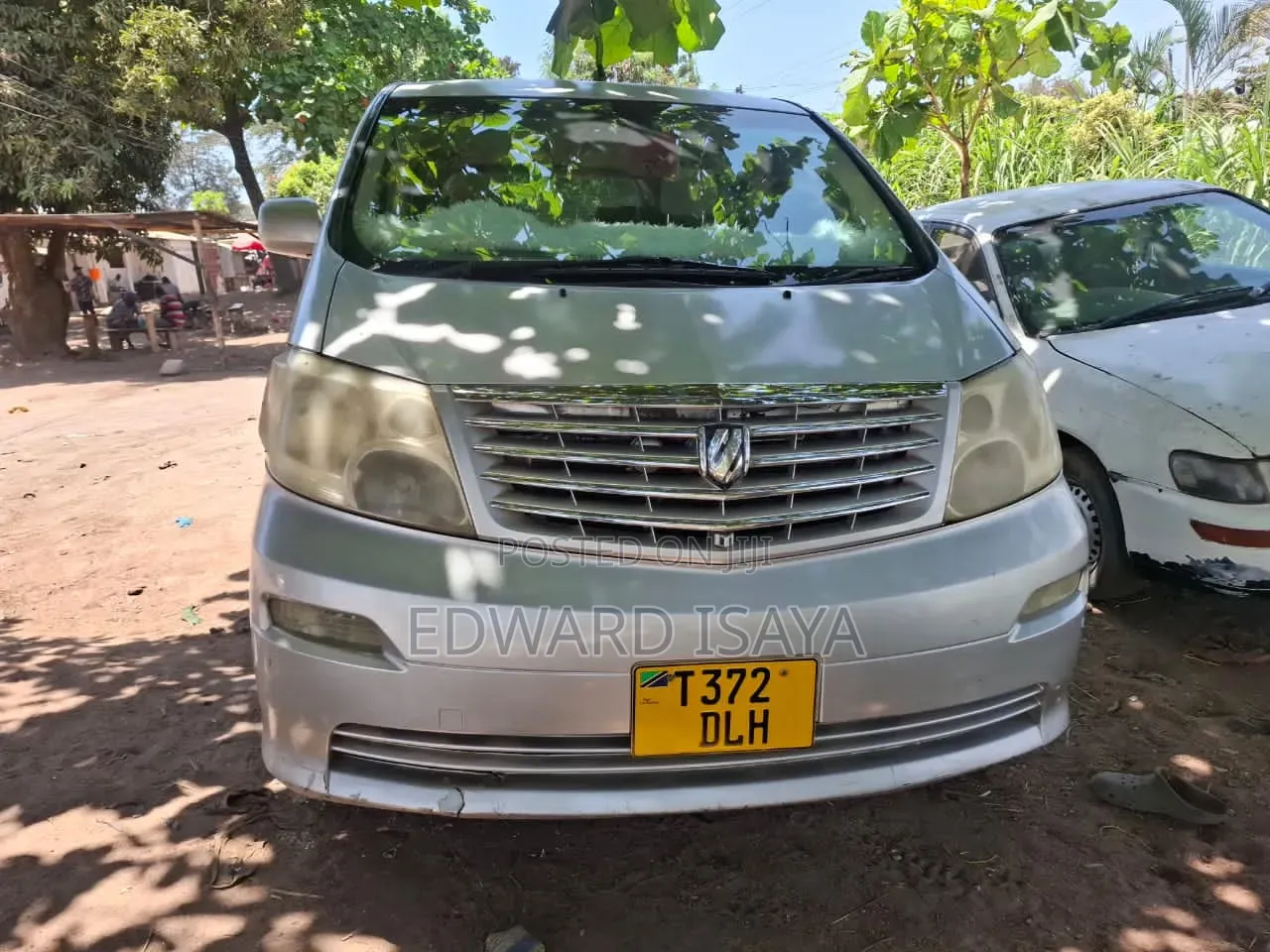 Toyota Alphard 2005 Silver