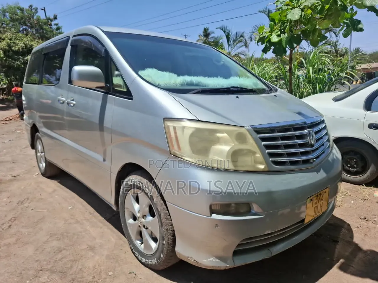 Toyota Alphard 2005 Silver